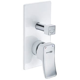 Смеситель для ванны и душа Wasserkraft (Васеркрафт) Aller 10641 White Хром-белый